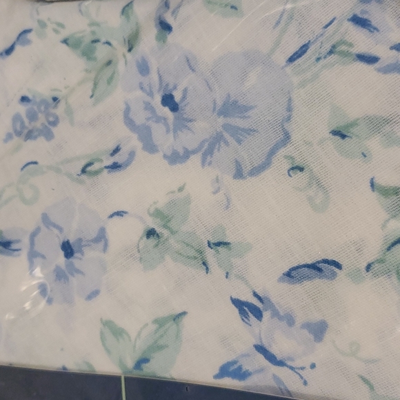Martha Stewart Vintage table linens. NWT. - Picture 2 of 6